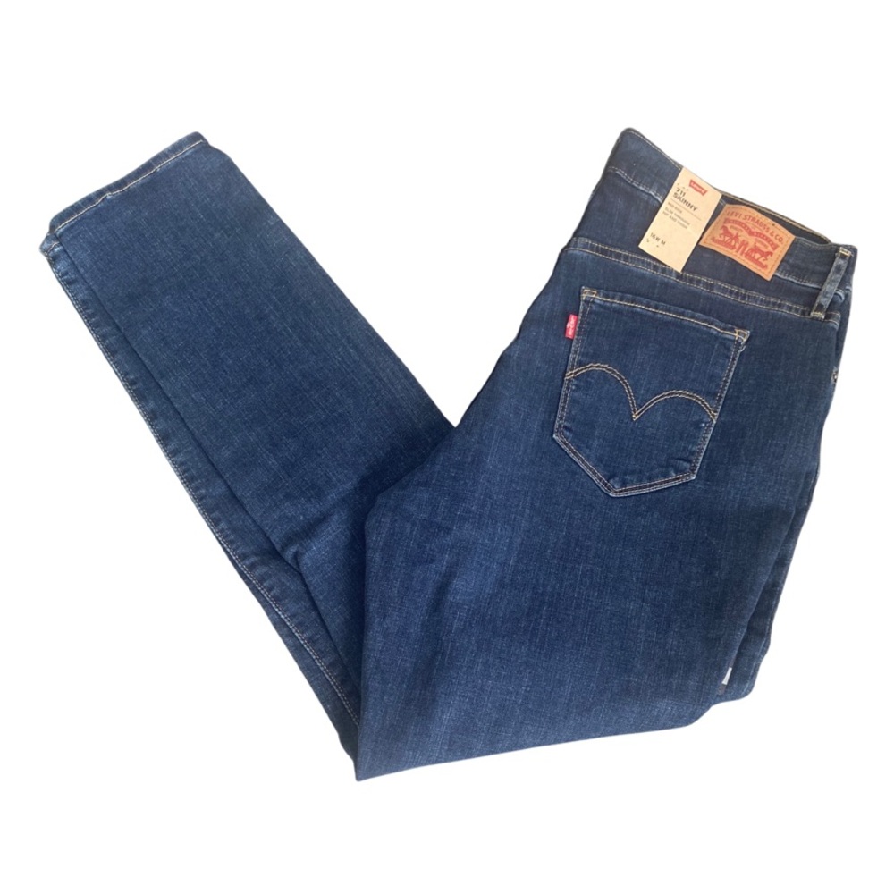 Levi’s 711 jeans